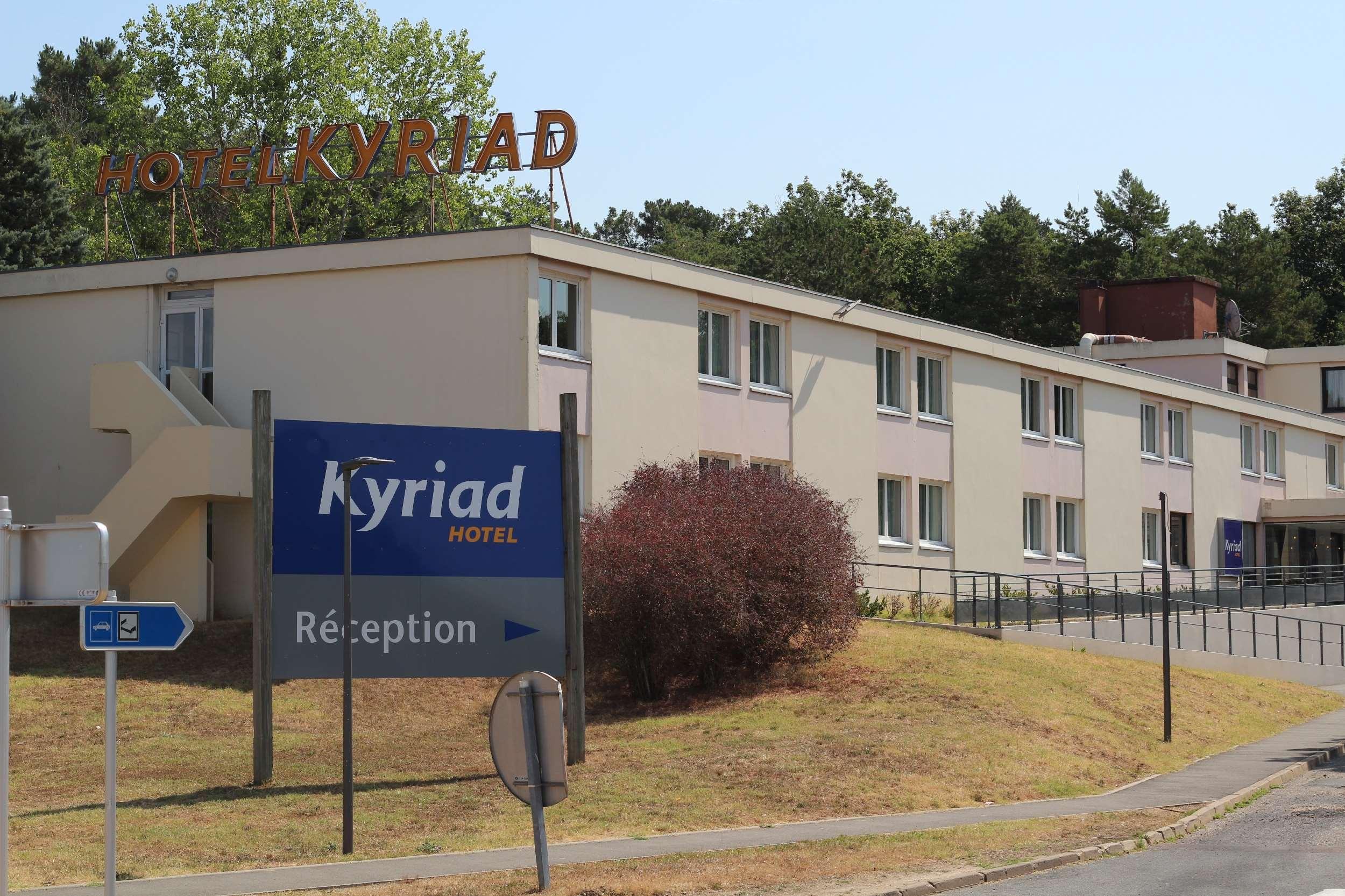 Kyriad Nemours Eksteriør billede