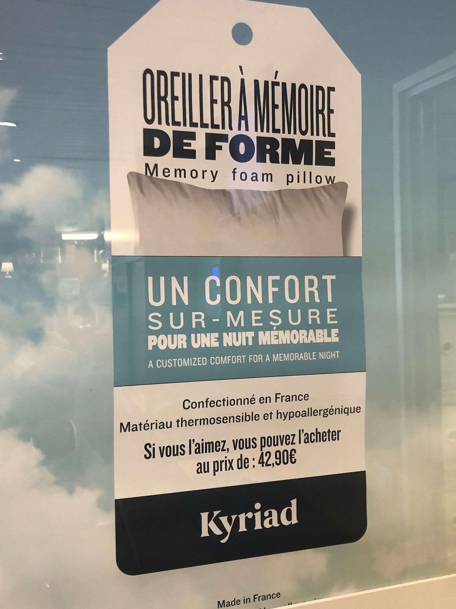 Kyriad Nemours Eksteriør billede